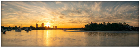 Golden Stillness, Breakfast Point