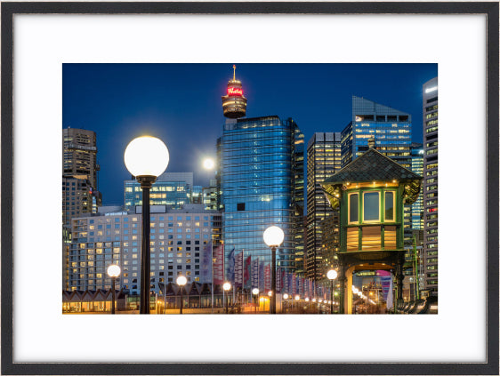 How High the Moon (c)