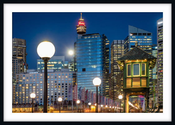 How High the Moon (c)