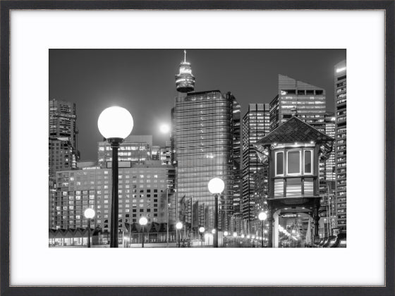 Full Moon Rising Pyrmont